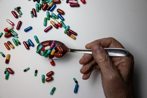 Antibiotico a stomaco vuoto o pieno?